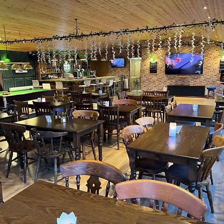 Country View Lodge Bratton Bagian luar foto